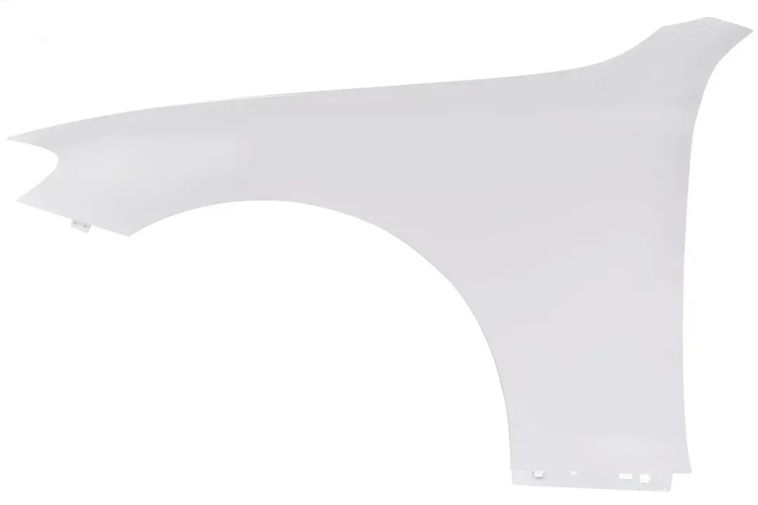 W213 FENDER L